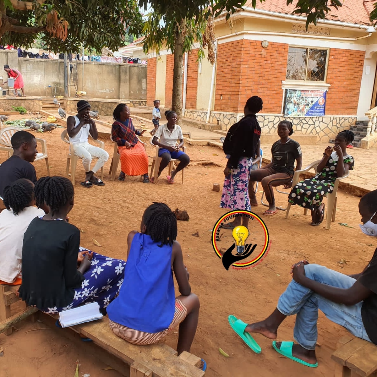 Learning through stories. Story reading and listening has a way of widening a child's imagination.

Volunteer, donate, fundraise.

office@ssamba.org
ssamba.org

#ugandavolunteerprogram #freevolunteering #volunteeruganda #volunteeringuganda #teachabroad #teachinuganda