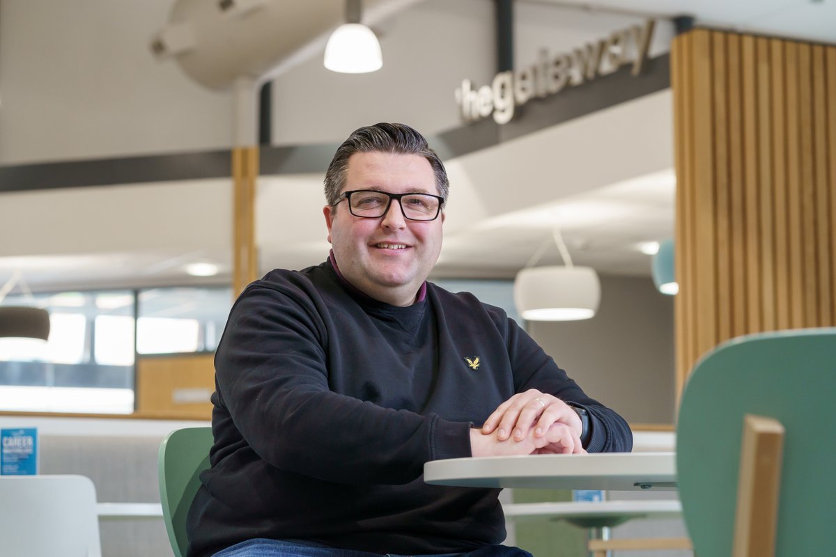 Uni Of Sun Comms (@uniofsuncomms) on Twitter photo From chef to social worker: <a href="/sunderlanduni/">University of Sunderland</a> student David Ray is now on a mission to help others following his brain tumour diagnosis sunderland.ac.uk/more/news/stor… @DrewDalton1980 <a href="/Graemethedean/">Graeme Thompson MBE</a> From chef to social worker: <a href="/sunderlanduni/">University of Sunderland</a> student David Ray is now on a mission to help others following his brain tumour diagnosis sunderland.ac.uk/more/news/stor… @DrewDalton1980 <a href="/Graemethedean/">Graeme Thompson MBE</a>