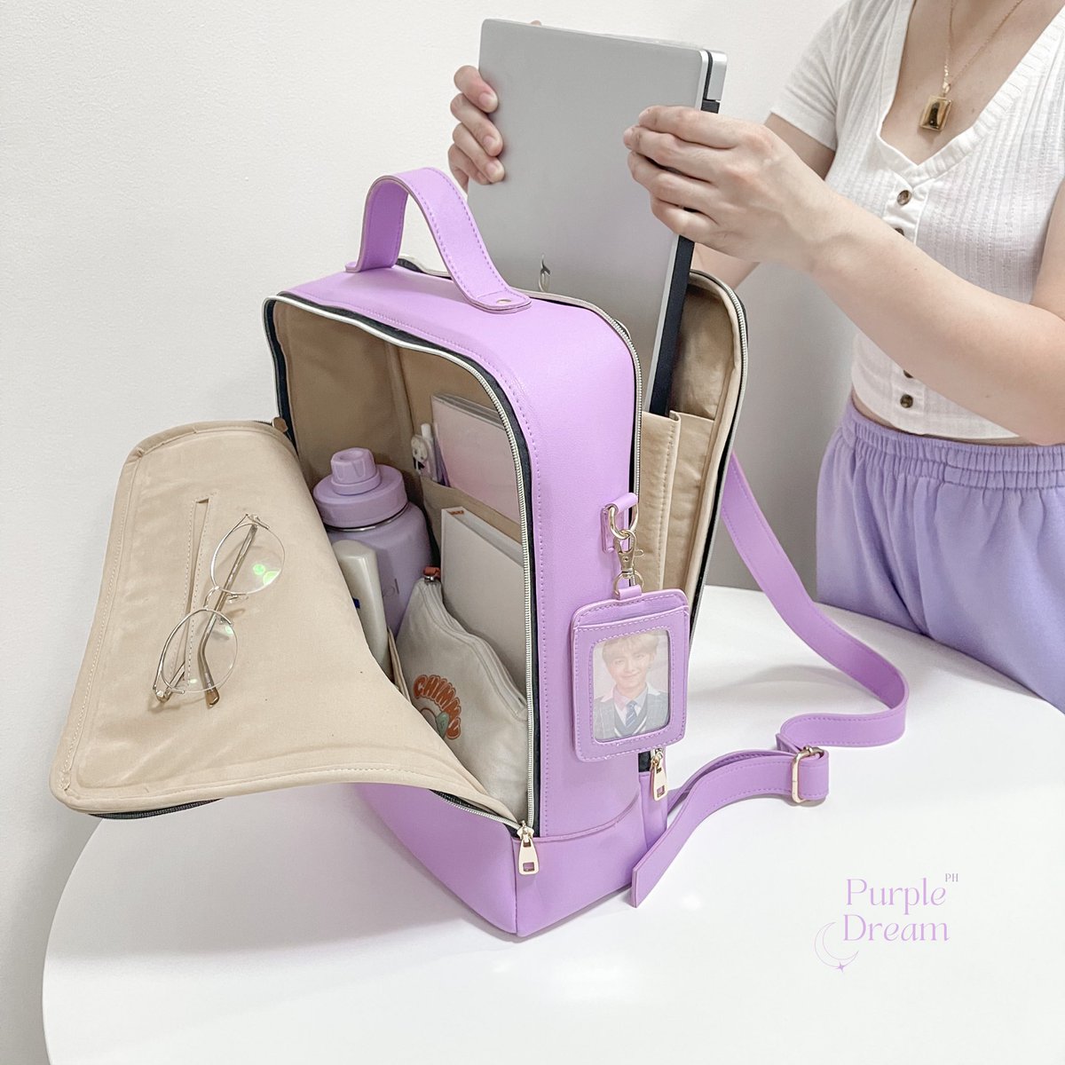 purpledreamph_'s tweet photo. Pack your things and tab with our PERSONA LAPTOP BAG! It’s time to get out of your daily routine and go travel to decide what you want from life! 💗 https://t.co/V4IB1h5m1v