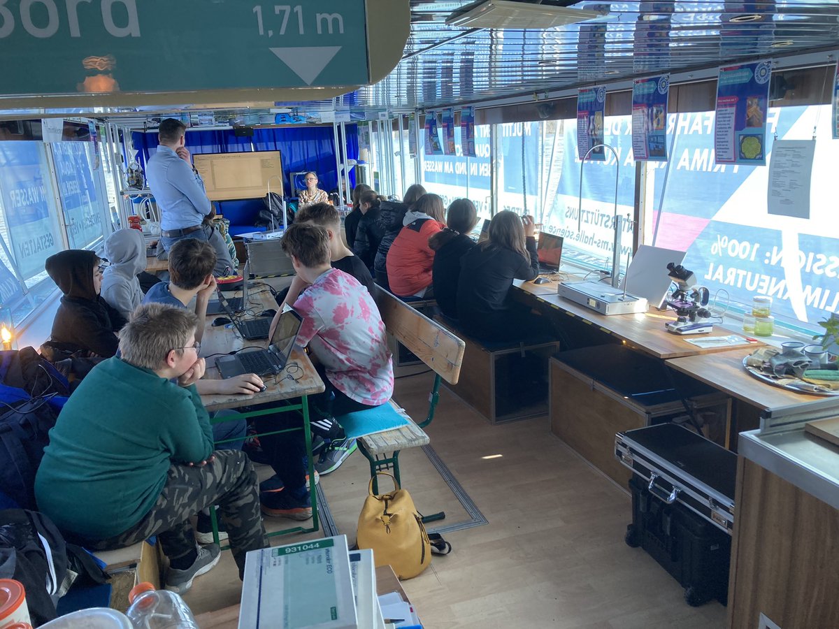 FiloCut Workshop auf der MS Science in Magdeburg mit Schüler*innen des ISG und einer Partnerschule aus Poznan #MagdeMINT