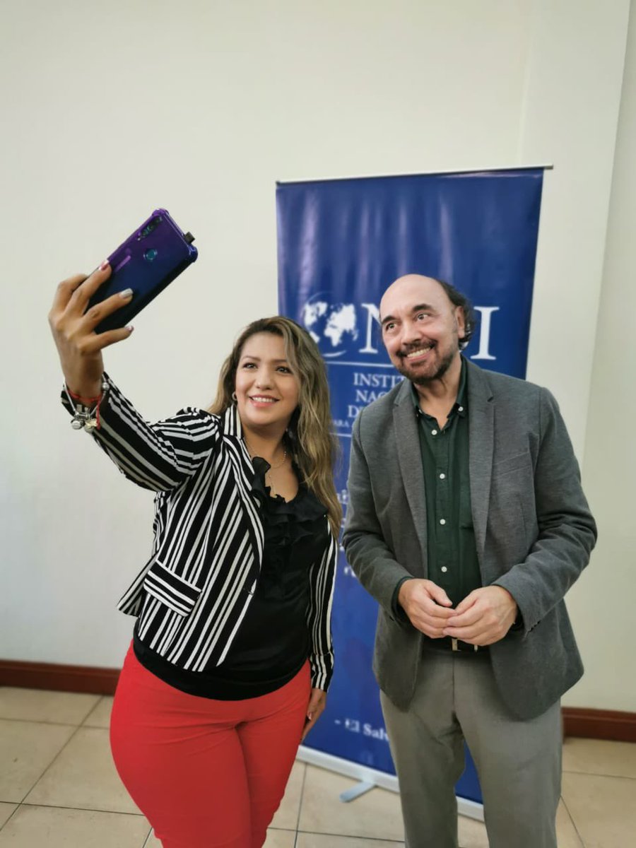 COMMUNICATIOXXI's tweet photo. Bootcamp de planificación y comunicación estratégica para candidatas a las elecciones internas y generales 2023 y 2024 El Salvador, en una consultoría para @NDI @NDICentroameric 
#bootcamp #comunicacion #politica #democracia #candidatas #mujereslideres #ellaslideran #sheleads https://t.co/NuC3tWlgaE
