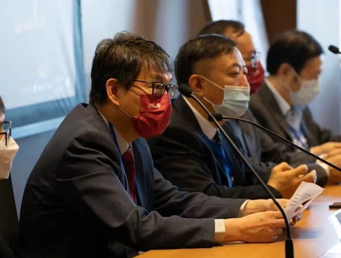 HK_GRSSorg's tweet photo. Congratulation! The Advanced Urban Remote Sensing Workshop was successfully held in a hybrid mode on HKU Main Campus on 3-4 December 2022. The workshop was co-chaired by Professor Peng GONG and Professor Qihao WENG.
For more information please visit: https://t.co/2zKEeL3tGn https://t.co/w4c7dWsKuh