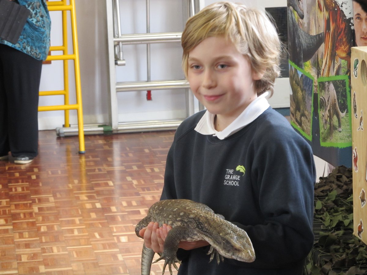 Years 1, 3 &amp; 5 were amazed at the information given to them about the animals!