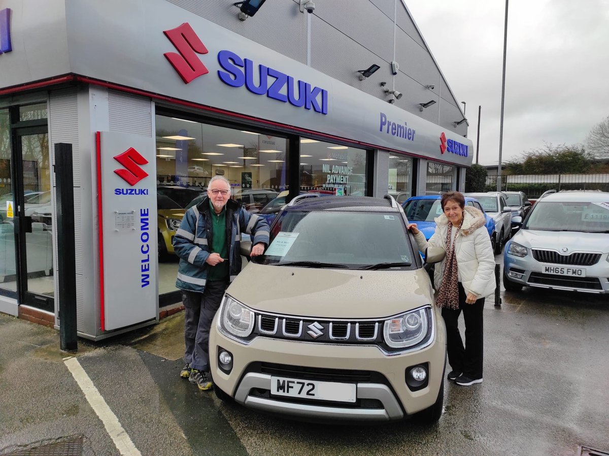 #PremierPeople 📸

Happy customers Peter and Tina Steckles collecting their new #SuzukiIgnis in gorgeous Caravan Ivory 😍

Happy driving and enjoy the new wheels 😀