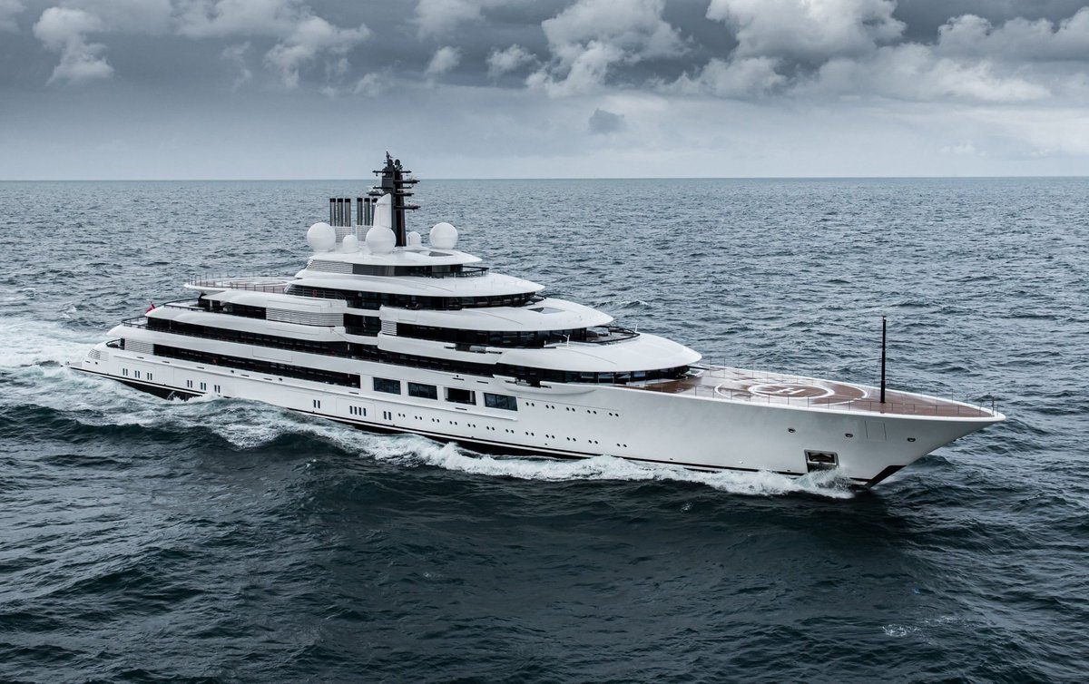 Beefeater_Fella's tweet photo. @tassagency_en All in the name of a 3rd rate KGB admin psychopath- whom you support and deserve the consequences of.
See his palace and yachts, bought from fraud, embezzlement and stealing money from the nation.
#Congratualtions #UsefulIdiots #BankruptNation #NoToilets https://t.co/iymq1LkxIH