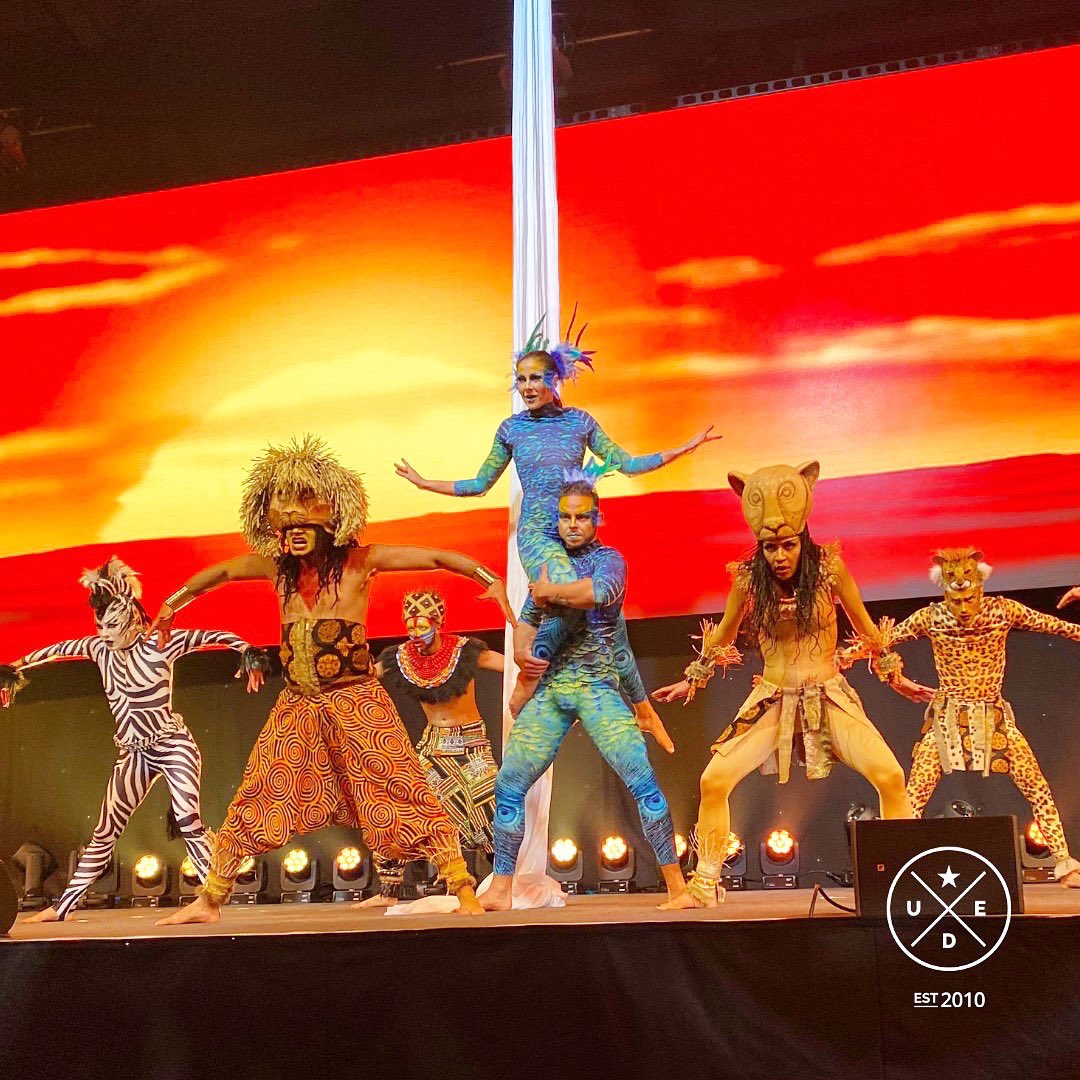 UltimateDancers's tweet photo. We could not wait to share these images with you all from a recent event at @TICTelford 

This was a performance commissioned by @PRIMISNetwork where their branding inspired them to open their final plenary session with a African themed performance! https://t.co/72wpqfqAVN