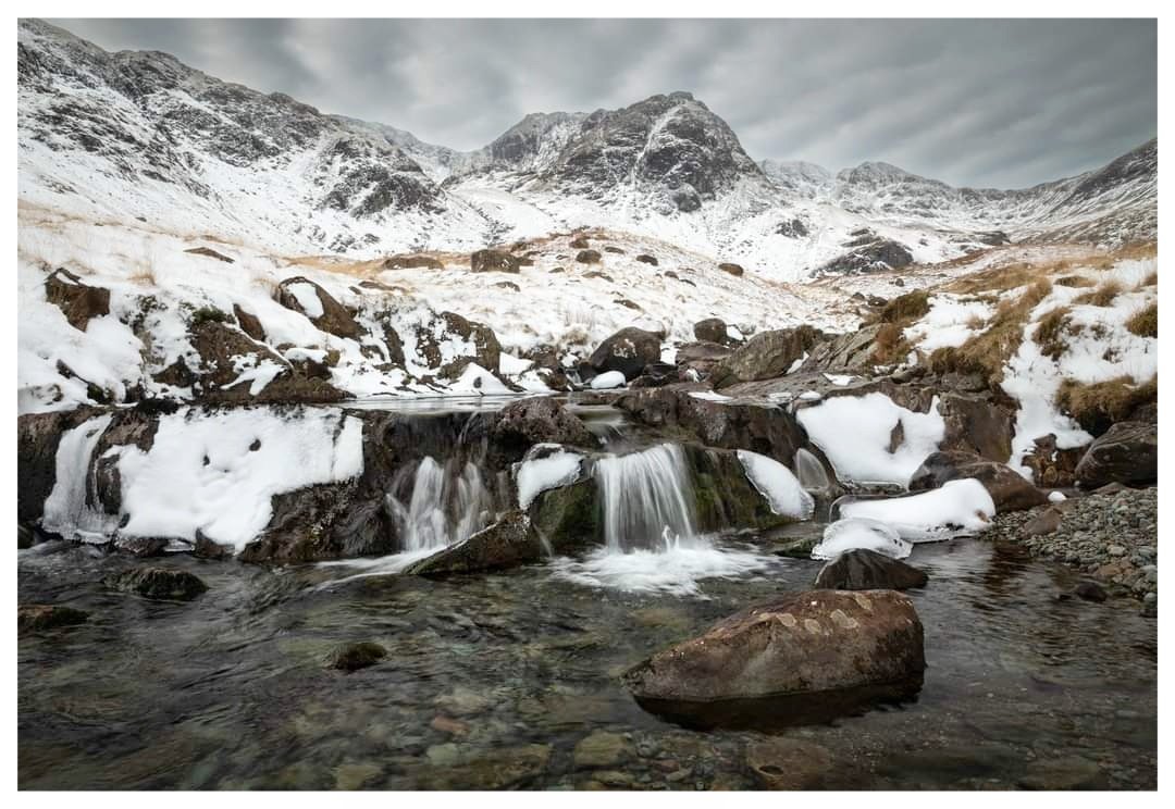 Deepdale beck with Greenhow end.  #LakeDistrict #lakedistrictnationalpark #landscapephotography #outdoorphotography #nature photography #mountainscapes #Deepdale #patterdale #snow