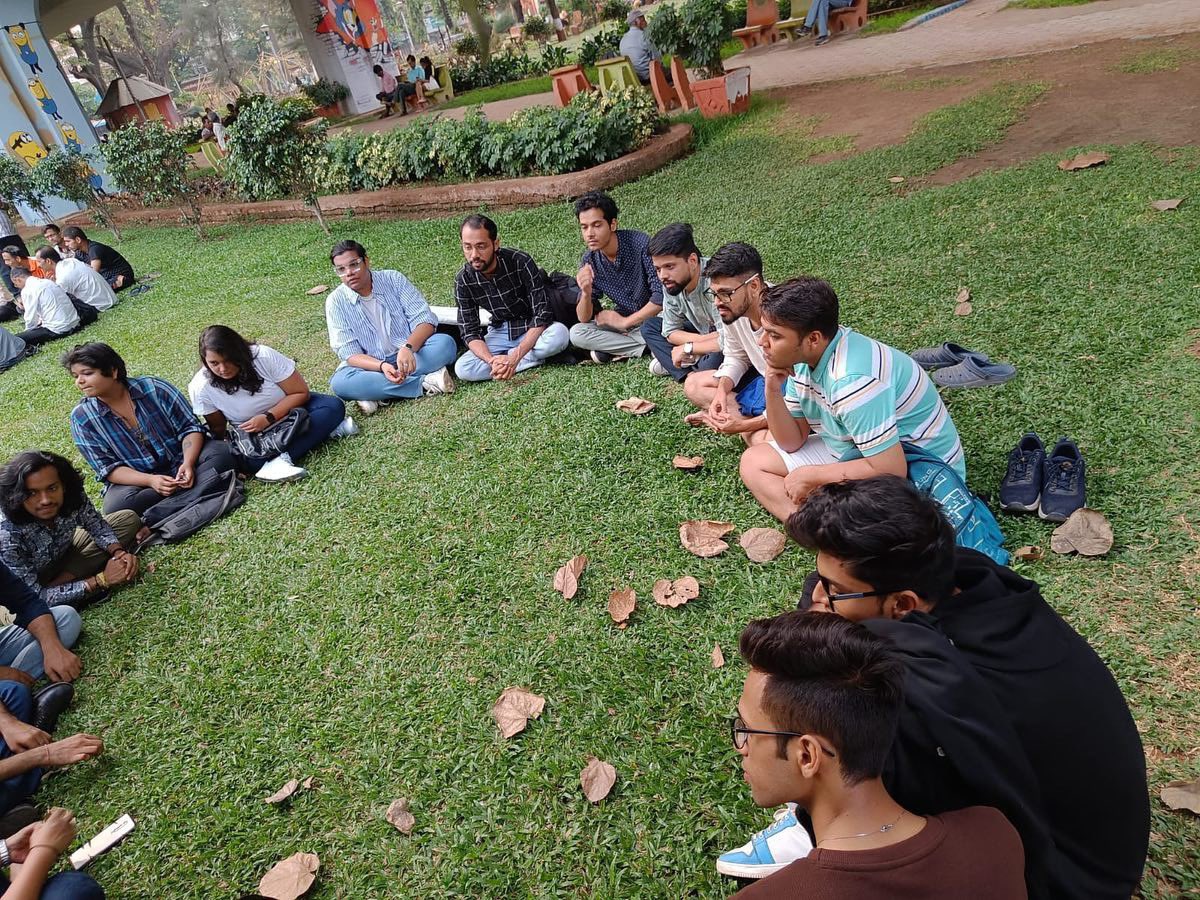 QKnitFoundation's tweet photo. An evening full of conversation, fun, sharing, love and care thats how we describe our last katta.
We were overwhelmed with the response of the people who attended the Katta.
#theqknit #queer #lgbtq #lgbt #lgbtqia #queerkatta #conversation #talk #mumbai #maheshwariudyan #mg https://t.co/BcbhJznZ5f