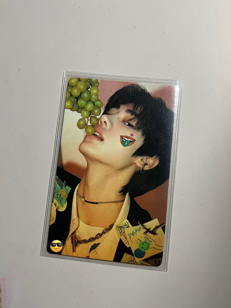 pabilisope's tweet photo. wts lfb ph 🦕 #elibapsope

sunghoon ubas ph : ₱700

🖇 onhand
🖇 MOP: gcash
🖇 MOD: ggx direct (no sco) 

reply “mine” or dm to claim 

🏷 enhypen enha sunghoon hoon ubas grapes ph pc https://t.co/SbdivHHSB8