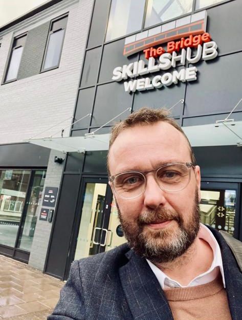 Andy recently visited some of the offices for Maximus and Futures For You who deliver the DWP Restart Scheme (we help their participants who are interested in becoming self-employed).

They celebrated achieving some amazing milestones with their participants 🥳