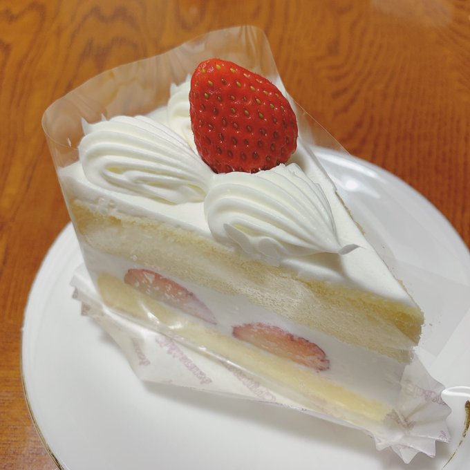 本日まで*いちごのショートケーキJSK+カチューシャ⭐︎ レディース