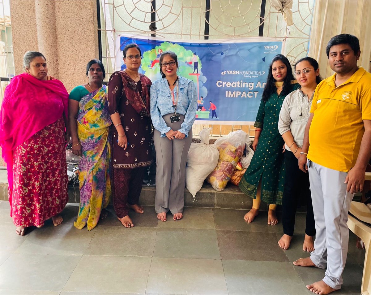 YASH_Tech's tweet photo. YASH Technologies believes that every small act of kindness counts. Holding on to this value, #Volunteers of the #YASHFoundation came together to spend the day volunteering with YASH’s #Impact Partners. 

 #GivingBack #SpreadingLove #MakingADifference #LifeAtYASH https://t.co/RNuu97ntwS