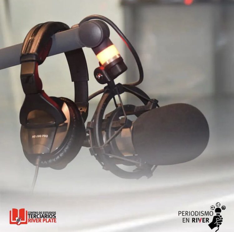 En el Centro de Estudios Terciarios River Plate recibís la mejor formación en Periodismo Deportivo 

Con docentes con amplia experiencia en radio 📻