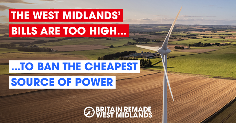 BritainRemade's tweet photo. Onshore wind is more than twice as cheap as gas, but building new turbines on land in England is effectively banned.

🛑Let’s drop the ban. 

Sign the petition today👇
https://t.co/9eZE60naB6