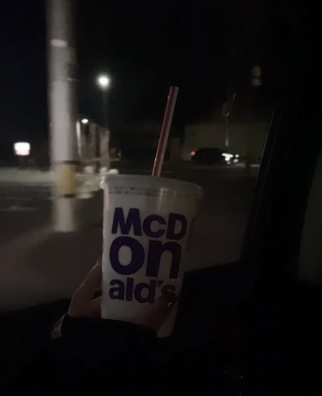 03neco's tweet photo. 🥤✌🏻 https://t.co/zMYeV4oleU