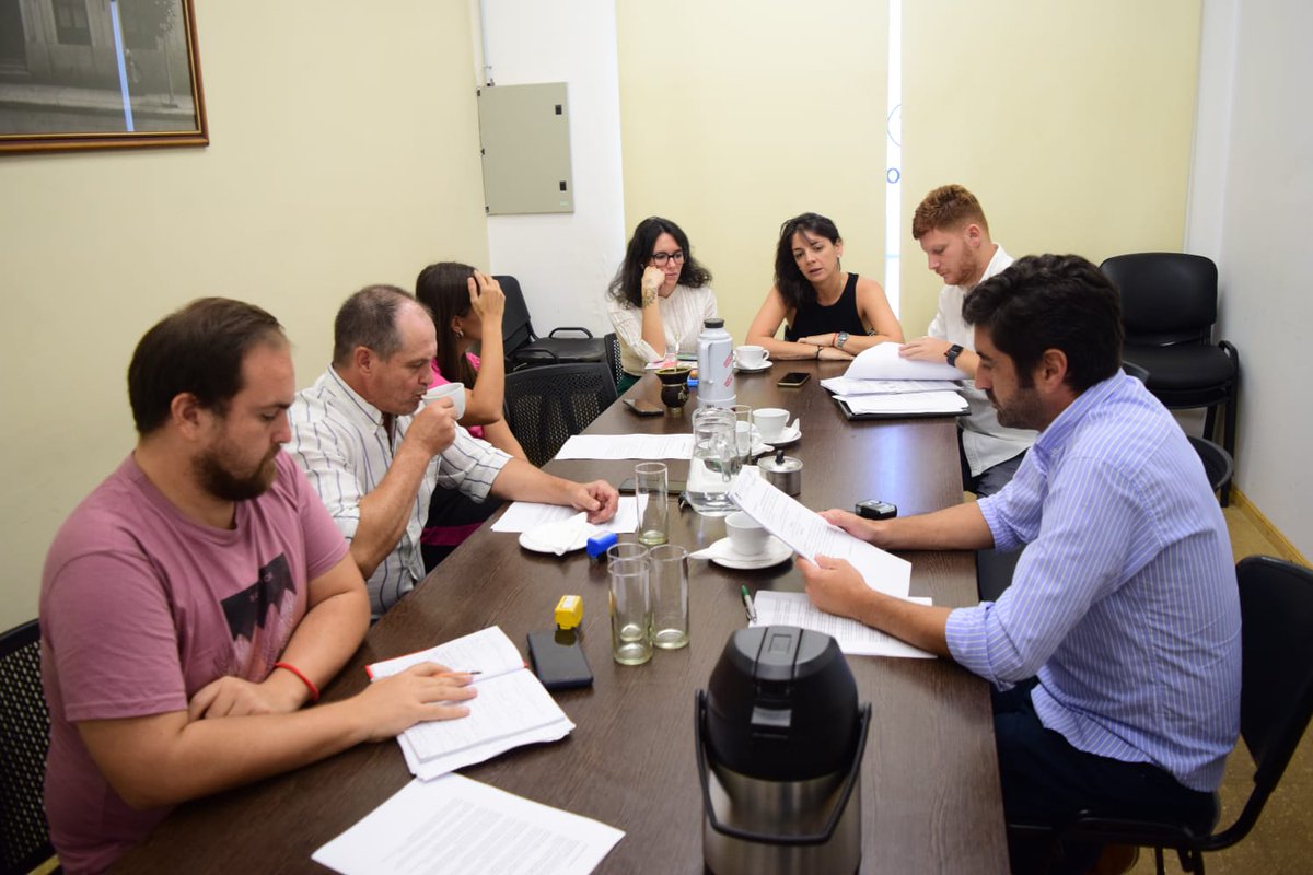 #Comisiones 
En Obras Públicas avanza el Expediente en base al Proyecto de Ordenanza de <a href="/hora_martinezok/">Horacio Martinez</a> sobre desarrollo urbanístico en la zona sudoeste de nuestra ciudad.
Pta. de la Comisión María Eva Jiménez.