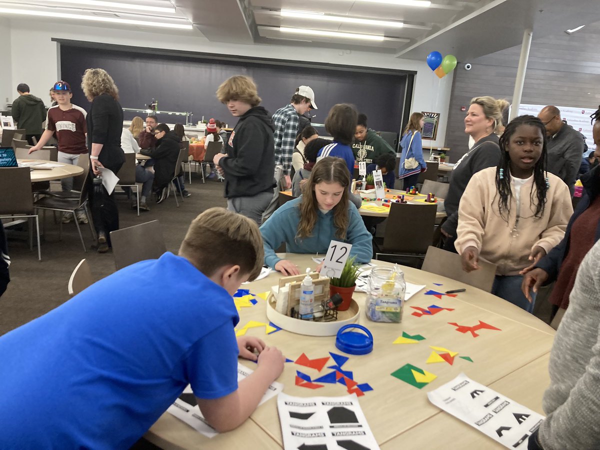 Mrs. Castle tweet media