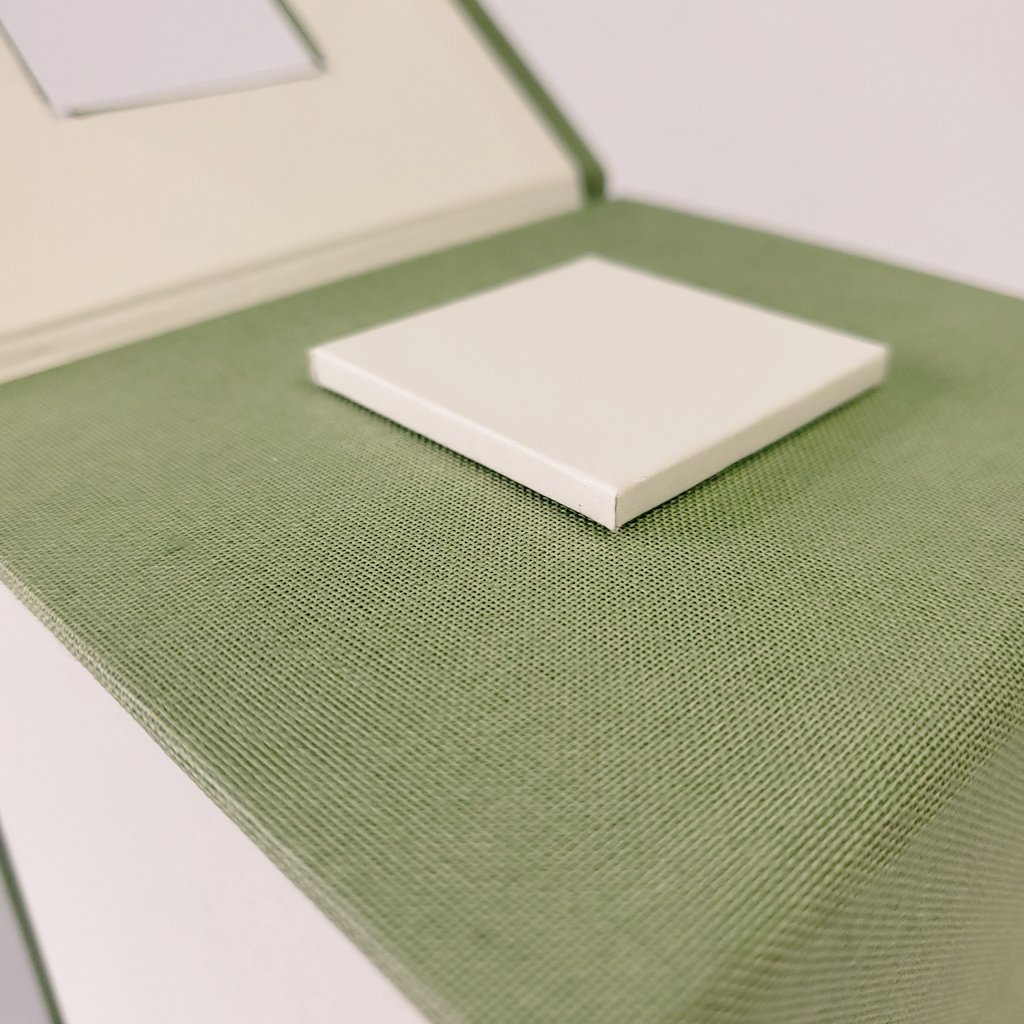 Pendragon Presentation Packaging tweet media