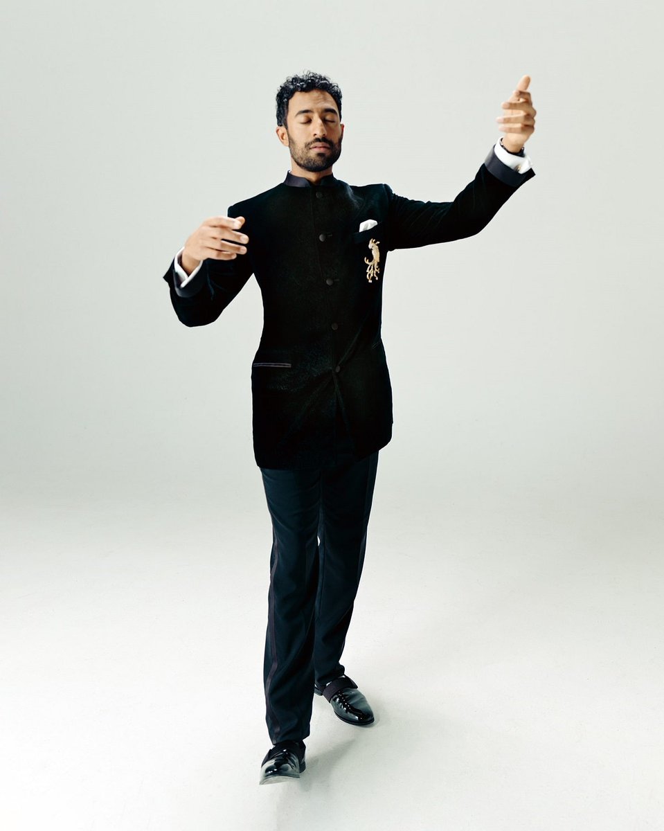 MenswearStyle's tweet photo. How Classical Music’s Style Hits the Wrong Note https://t.co/CPSoyk2ycu #style https://t.co/4E9jmQy14b