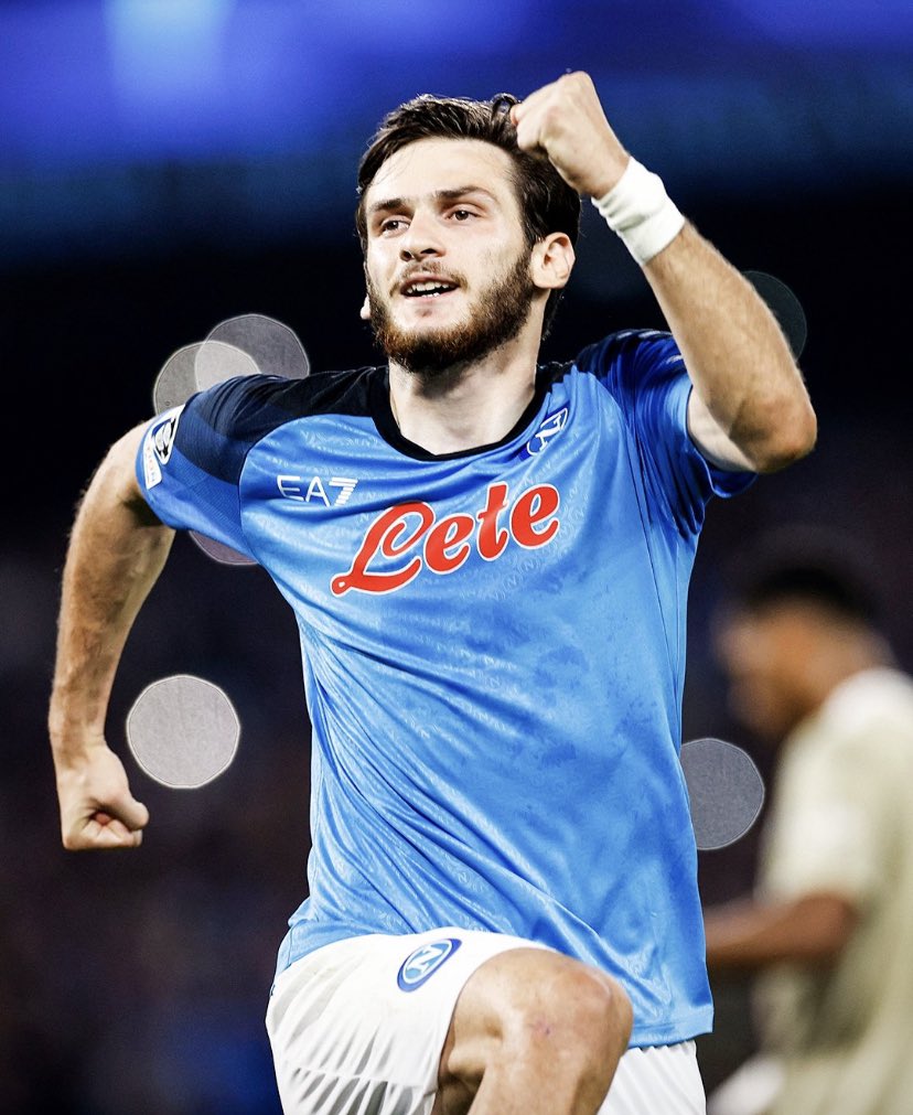 Reply to this tweet typing Khvicha Kvaratskhelia with your eyes closed...

Don't cheat.

GO. 👇