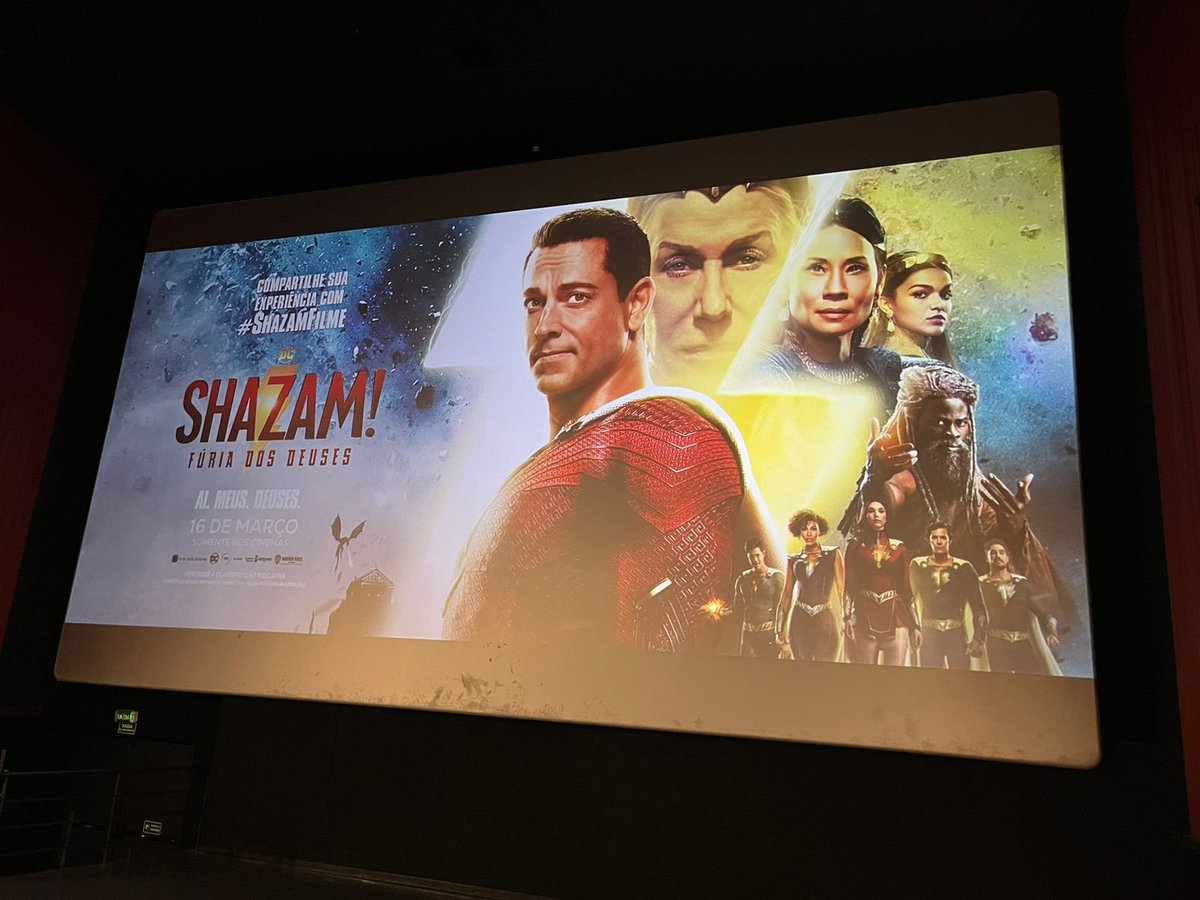 MegaHeroOficial's tweet photo. Ontem (14/03) teve pré-estreia exclusiva de SHAZAM: Fúria dos Deuses em Salvador e o Mega Hero em parceria com a Espaço Z esteve presente para curtir mais um grande lançamento da DC!

Foi incrível ⚡️⚡️

#Shazam2 #ShazamFúriaDosDeuses #ShazamFilme https://t.co/lfcE2JQrHk