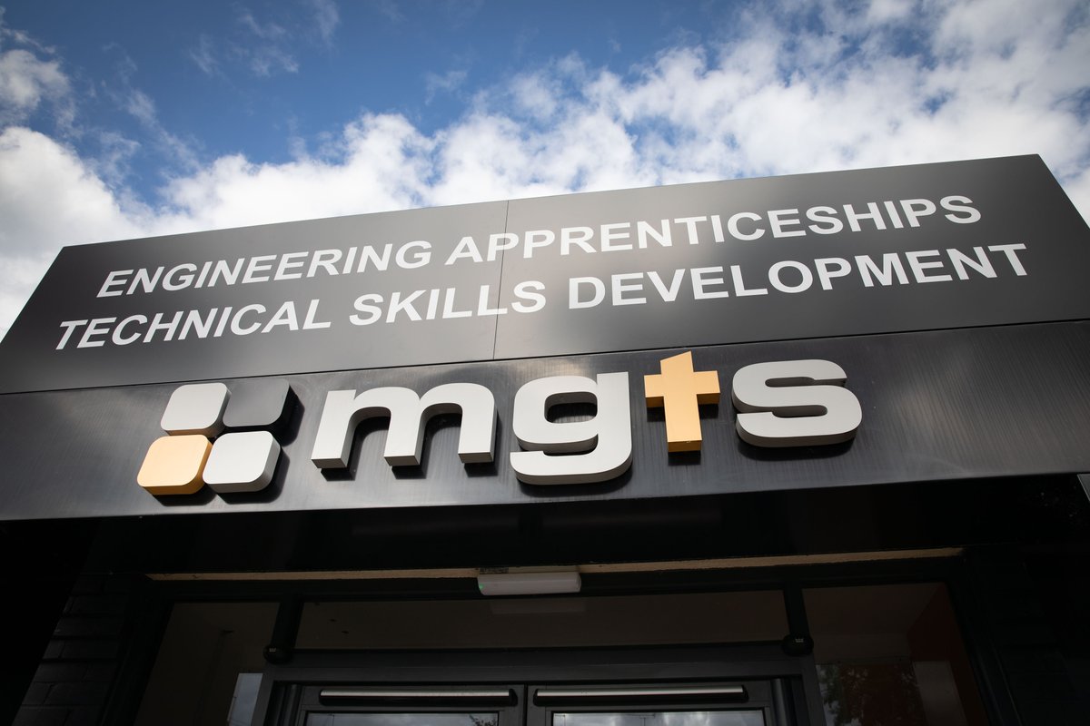 ENGINEERING APPRENTICESHIP OPEN EVENT

When: 23 March 
Where: MGTS Redditch (B98 8NN)
Time: 4-7pm

Tour our facilities, meet 1st year apprentices &amp; apply for our current vacancies.

Start your engineering carer &amp; enjoy earning while you learn!
#WorcestershireHour <a href="/WorcsApprentice/">Worcsapprenticeships</a>