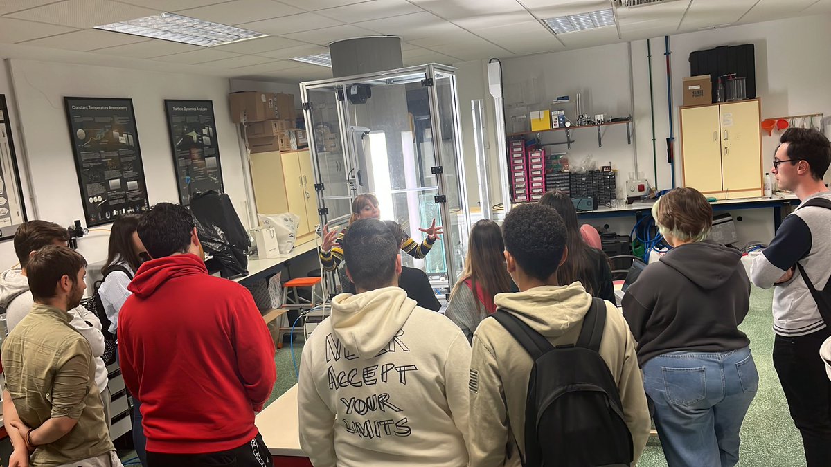 Jornadas de divulgación de la investigación en la <a href="/epsjaen/">EPSJ</a>. Agradecemos a todos los divulgadores la gran tarea realizada.
<a href="/DelAlEPSJ/">Del-Al EPSJ</a> <a href="/PATEPSJ/">PAT.EPSJ</a>