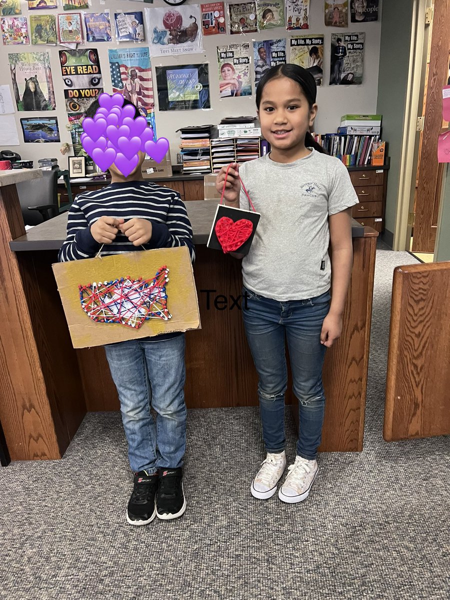 LibEricksen's tweet image. Our latest maker crafts made during morning club!  We made string art &amp;amp; popsicle stick boats.❤️🧶⛵️ #librariesrock #makerspace @HammondTerrilyn @RCSDsch5 @NYBookDr @RCSDLibraries