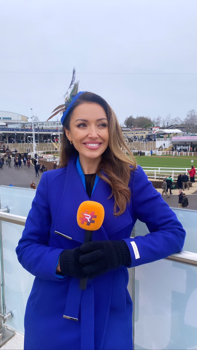 My first Cheltenham festival 😃🐎💙
@Raceday_RTV 
#CheltenhamFestival #Cheltenham2023