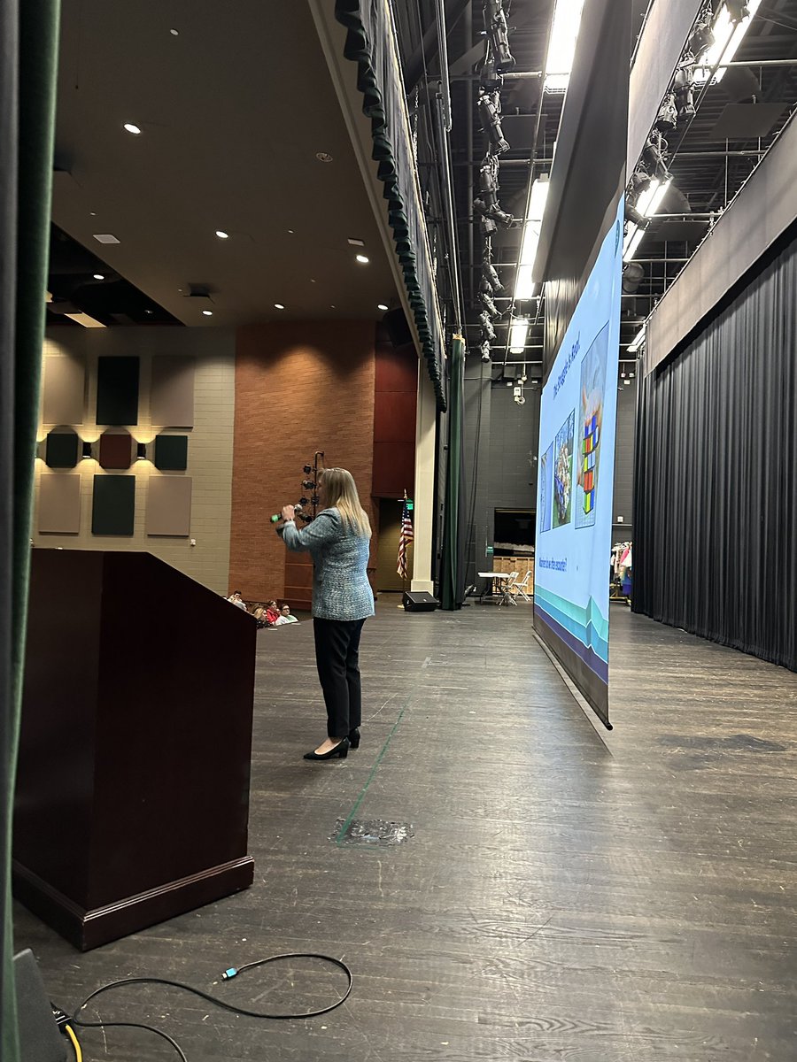 PreisigJessica's tweet photo. βLess has got to be moreβ¦β Great message about focused efforts and impact this morning! #bettertogether #engagingtoday #empoweringtomorrow https://t.co/7Hkv3AMd2L