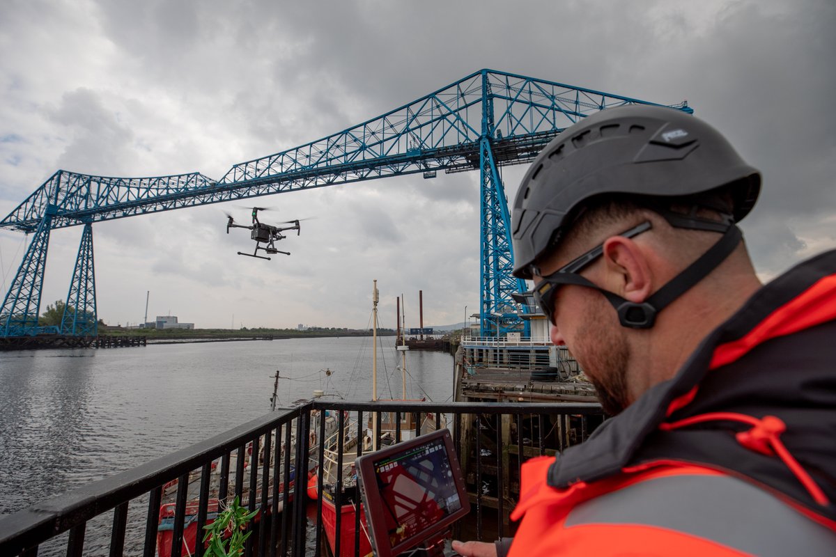 We were asked to provide Close Visual Inspection and a Point Cloud of the Transporter Bridge after failure of a welded bracing, a small component part that fell. The councils decision to close the bridge justified as we discovered further degredation
buff.ly/3YRjk3X