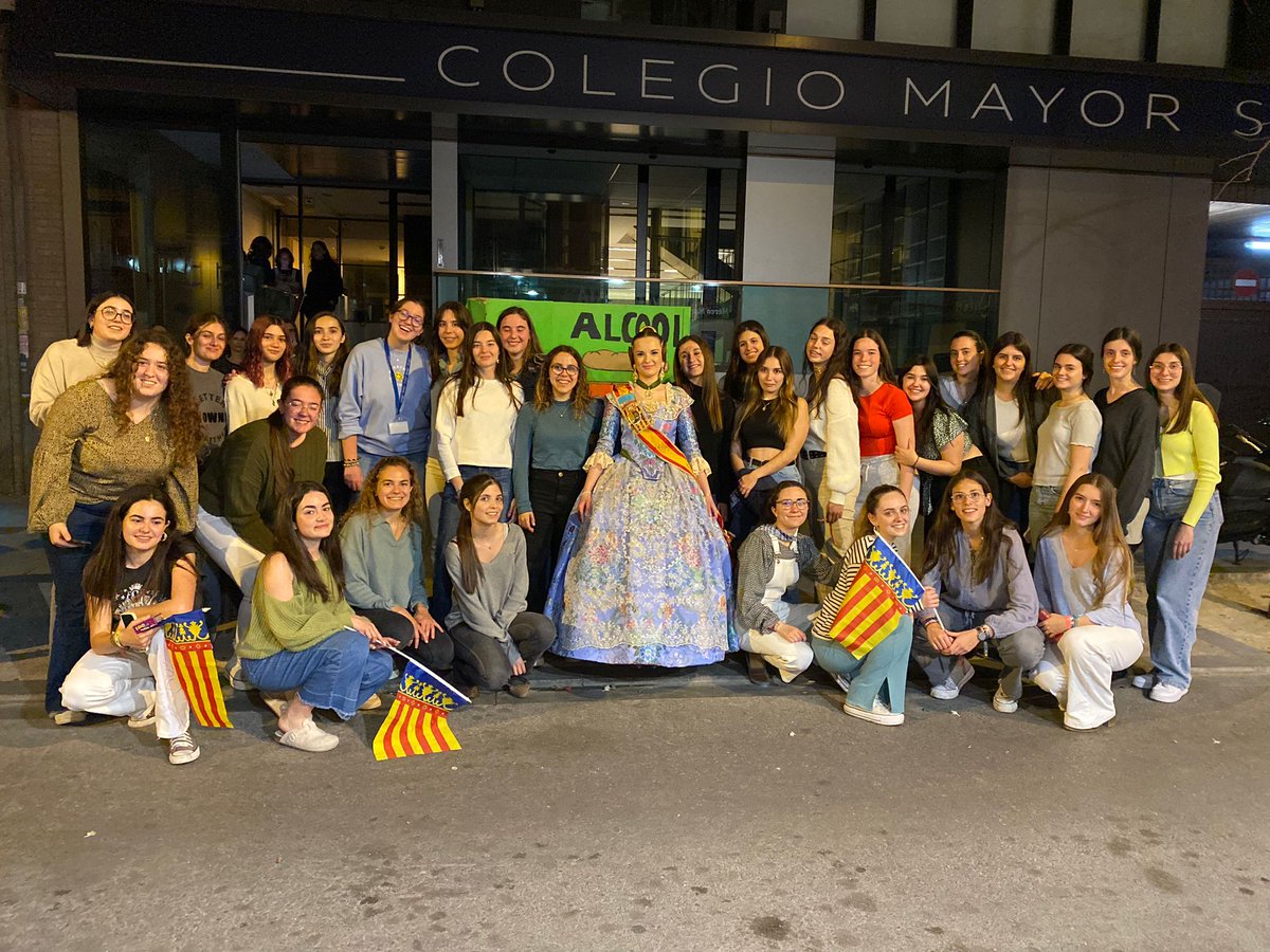 SaomarValencia's tweet photo. En Saomar ja estem en falles!
#Falles2023 #Valènciaenfalles https://t.co/IJedywT2qX