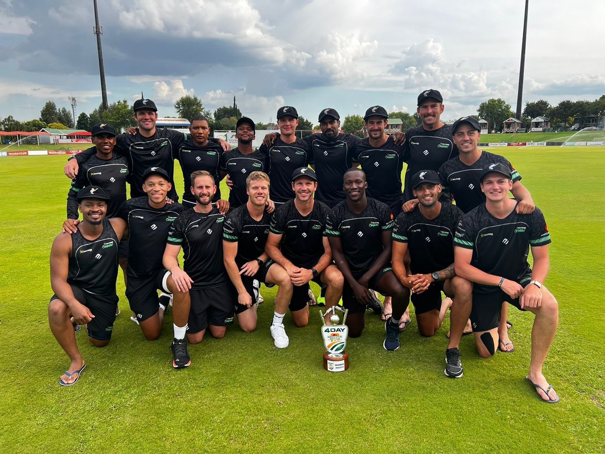 Team effort🏆 Could not be more proud of a seriously talented bunch! @DolphinsCricket