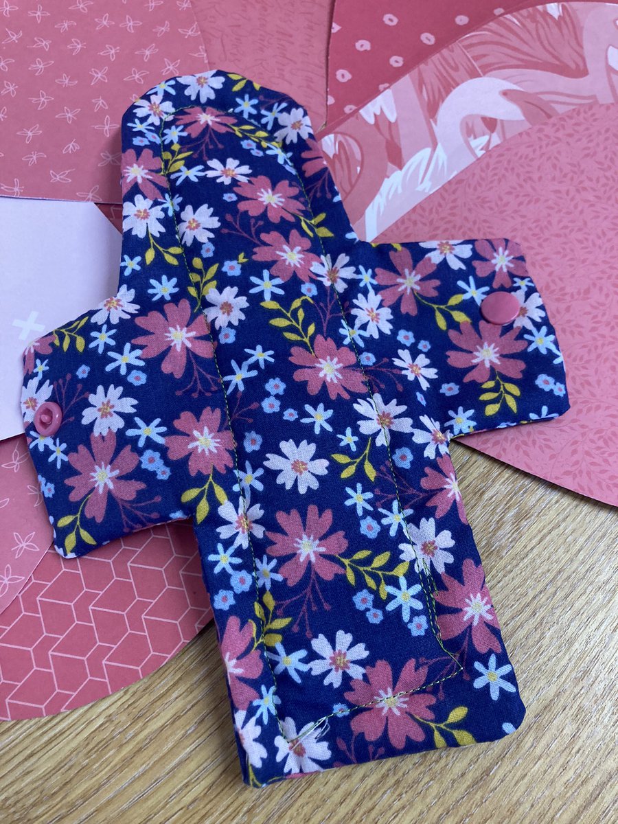 LoveYourPeriod1's tweet photo. Thank you so much to @TheWoolCroft for teaching us how to make our own period pads! We are SOOOO excited to use them! #chatwithFlo https://t.co/PKuEJi80aj