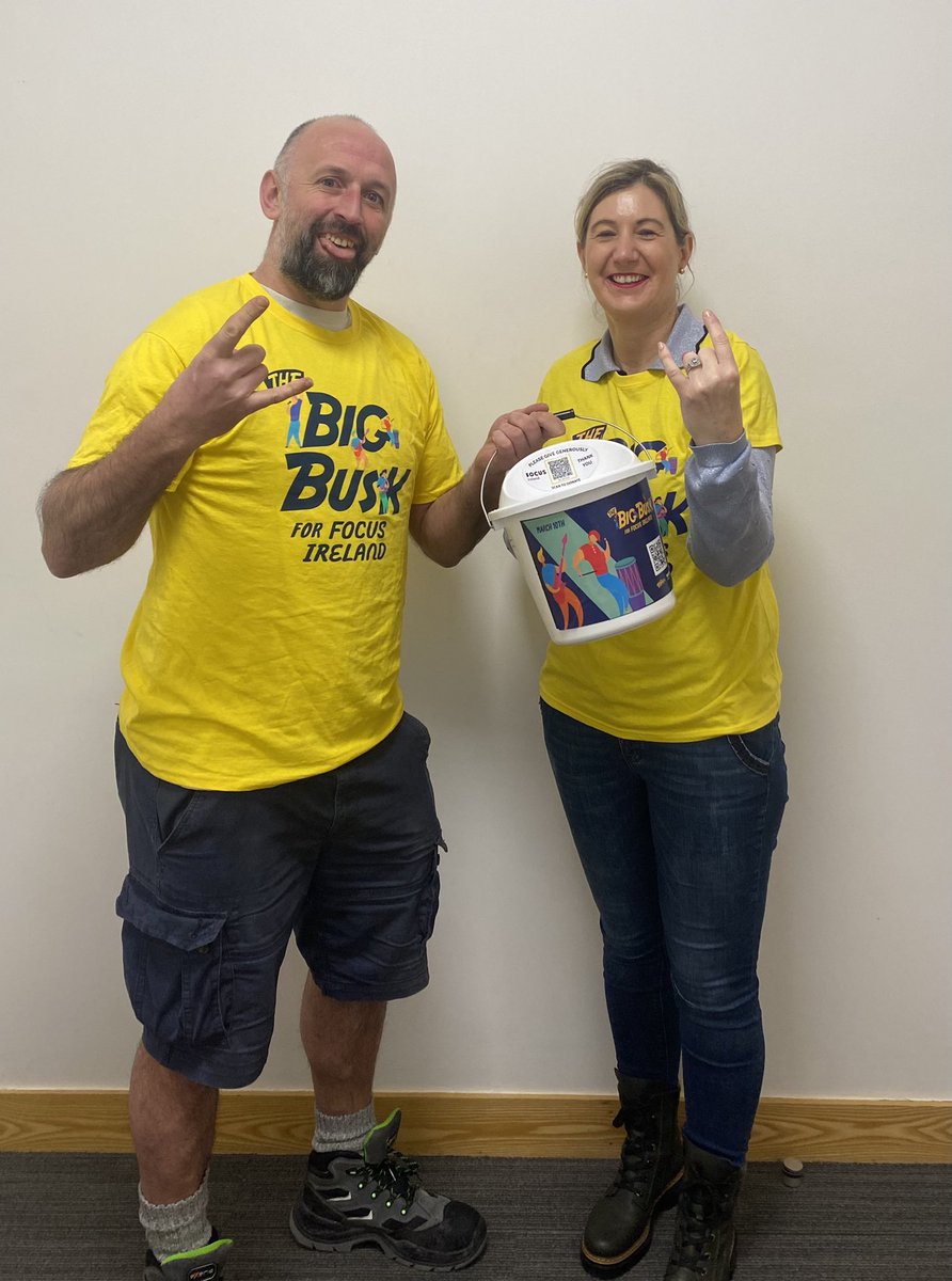 🎼🎵🎤 Thank you Damian O’Rourke  for raising €370 for @FocusIreland at Host Your Own Busk at Shannon Town Centre last Friday 10th March🎸 

#BigBusk #TodayFM