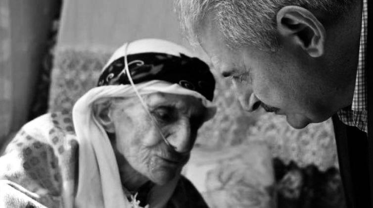 Son Başbakanımız, hayırsever Devlet Büyüğümüz Binali Yıldırım'ın ahirete irtihal eden kıymetli validesi Fahriye Yıldırım Hanımefendi'ye Allah'tan rahmet; değerli Yıldırım Ailesine ve yakınlarına sabr-ı cemil niyaz ederiz. Kabri nûr, mekânı cennet olsun. <a href="/BY/">Binali Yıldırım</a> <a href="/byilkokulu/">Bahar Yıldırım İlkokulu</a>