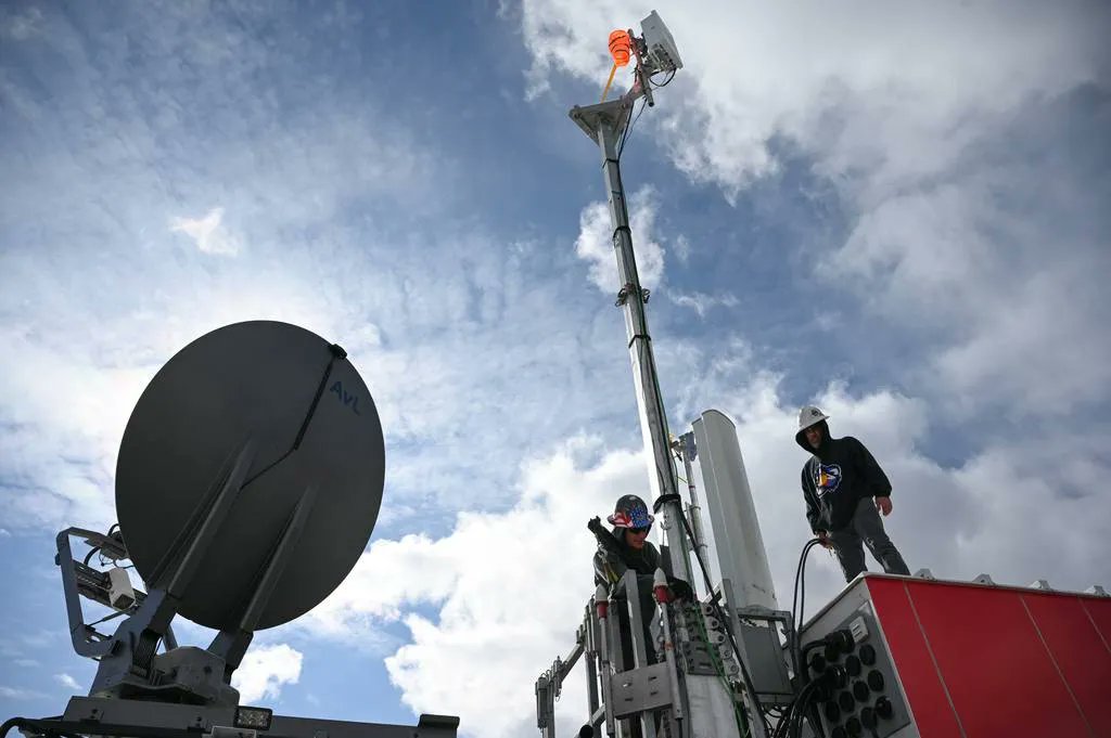 Pentagon kicks off 5G competition to upgrade base communications buff.ly/3kCBVTo