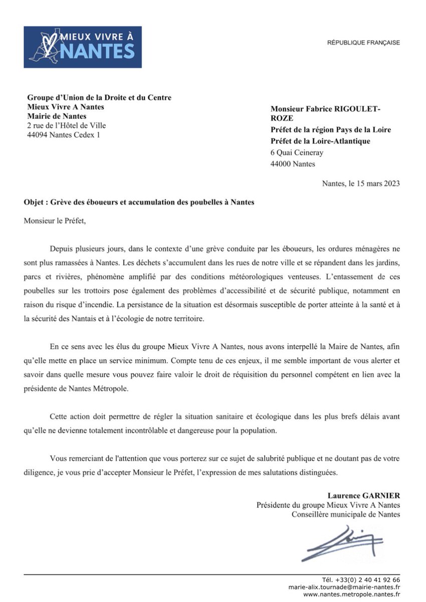 LGarnier44's tweet photo. Ordures partout, feux de poubelle, encombrement des trottoirs : la situation est intenable et dangereuse à #Nantes. Devant l’inaction de la Maire, j’ai écrit au Préfet pour lui demander d’engager une procédure de réquisition &amp; mettre en place un service minimum #grevedeseboueurs https://t.co/7HX9cHO9o3