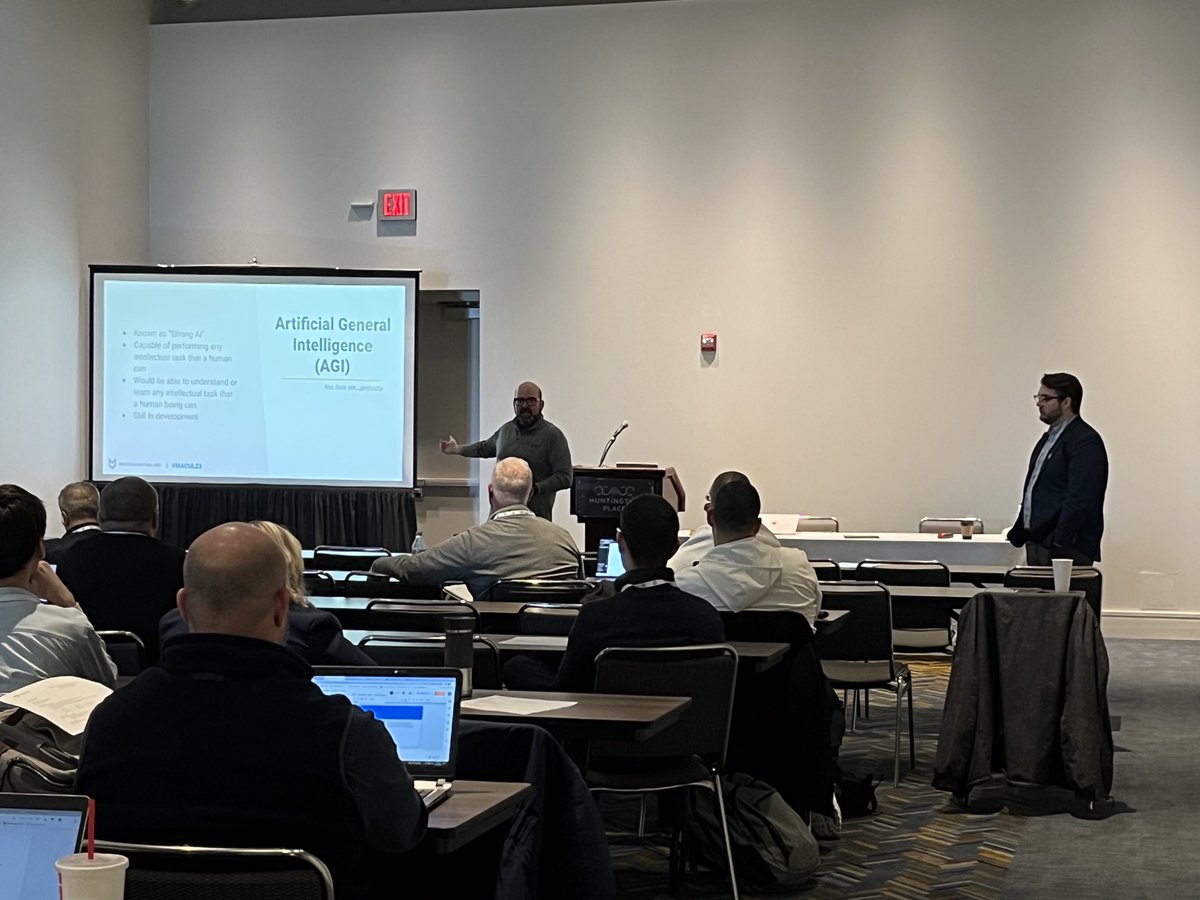 ⁦⁦<a href="/MichiganVirtual/">Michigan Virtual</a>⁩ <a href="/kendirkin/">Ken Dirkin</a>⁩ and ⁦<a href="/JustinBruno/">Justin Bruno</a>⁩ share about the AI’s impact on the future of learning @ #MACUL23 🤖