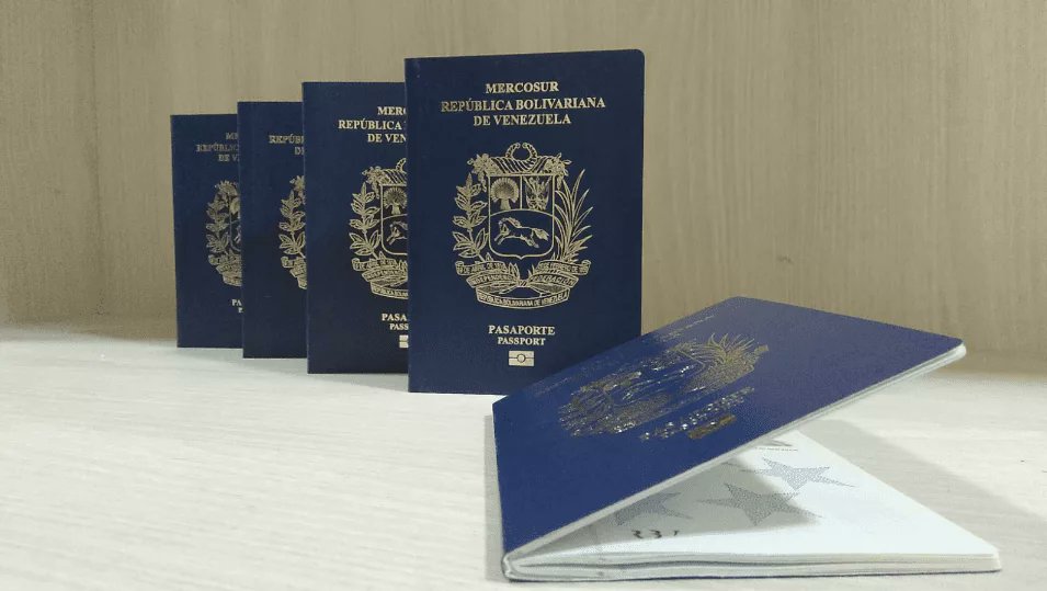 elestimulo's tweet photo. El Saime actualizó su plataforma y ahora los trámites para la solicitud de pasaporte, cédula y actualización de datos cambiaron. 

En El Estímulo te explicamos el paso a paso si deseas solicitar un nuevo pasaporte. 

Sigue el hilo https://t.co/k9hsENMECK