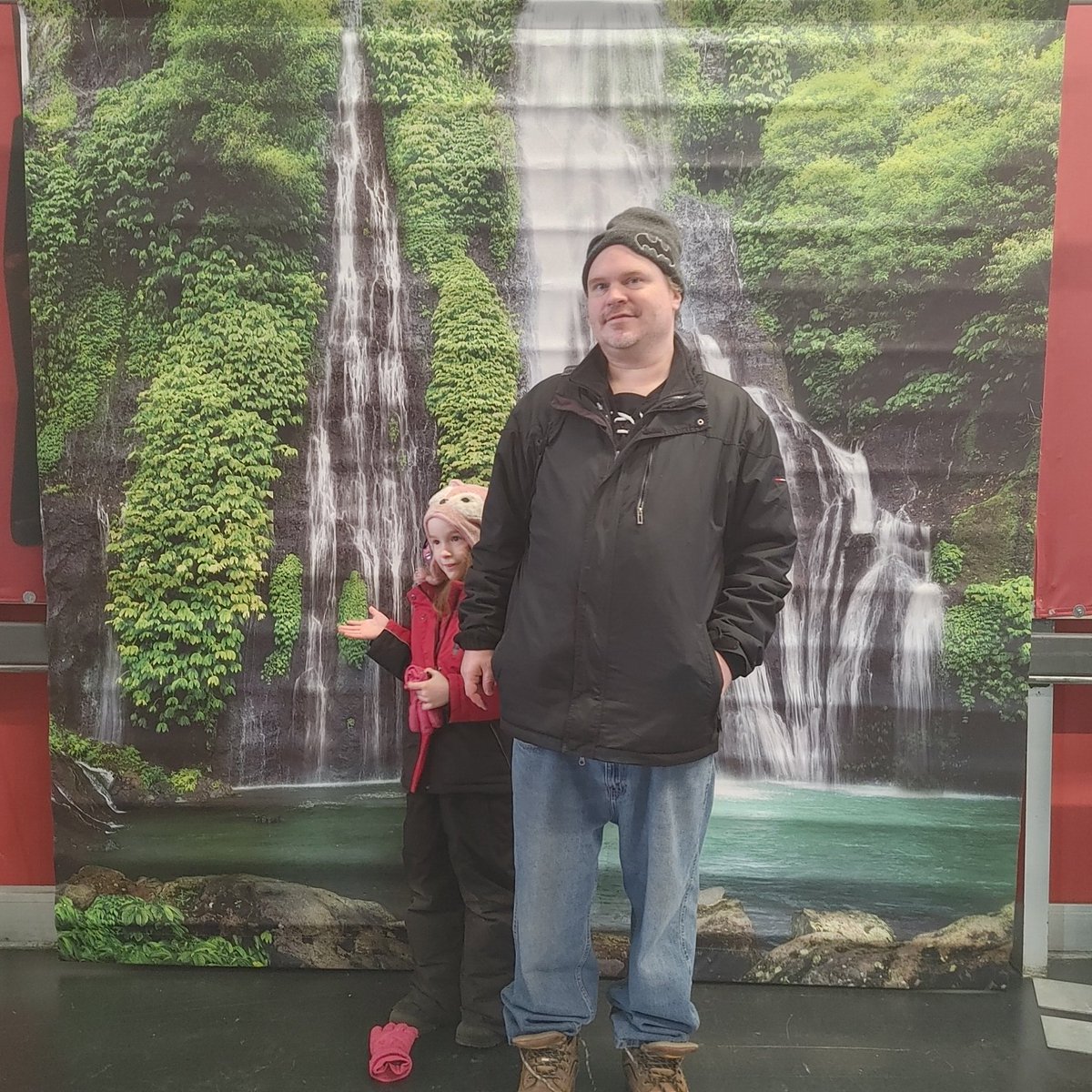 JimmyHipson's tweet photo. March Break 67's Staycation. GO 67'S! 
@OttawaMarriott @Ottawa67sHockey #staycation https://t.co/3CxRNITEim