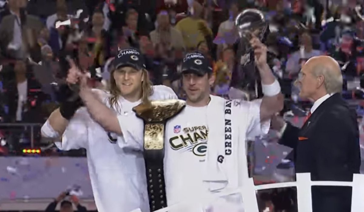 barstoolsports's tweet photo. Imagine telling Packers fans in 2011 that Aaron Rodgers would never play in another Super Bowl for them https://t.co/T8P3pmaNo5