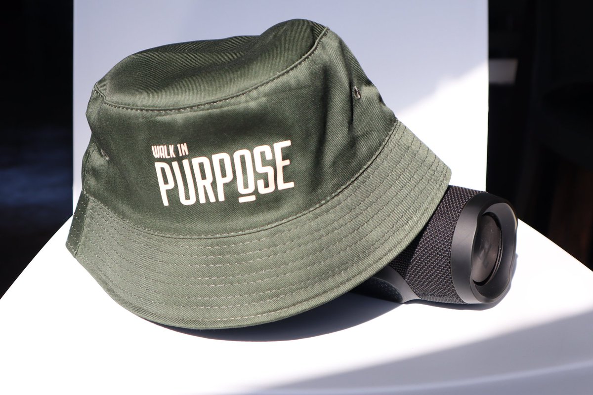 Printsof_Peace's tweet photo. Do What You Love, Always.
It will lead you to where you need to be π
#PrintsofPeace #PeaceLovers #Peace #onlineshopping #onlinestore #buckethat #PositiveVibes #PositiveVibesOnly #walking #fashionstyle #classic #buckethat #inspirational #purpose #walking https://t.co/MLJgzueFzD