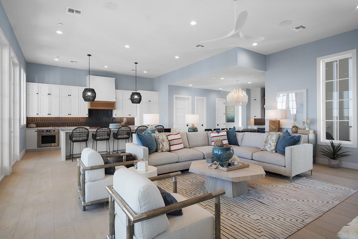 VIICustomHomes's tweet photo. Elevate your lifestyle with a custom home that reflects your unique taste and style - the possibilities are endless with our team of experts. https://t.co/VsCL9YNrk3