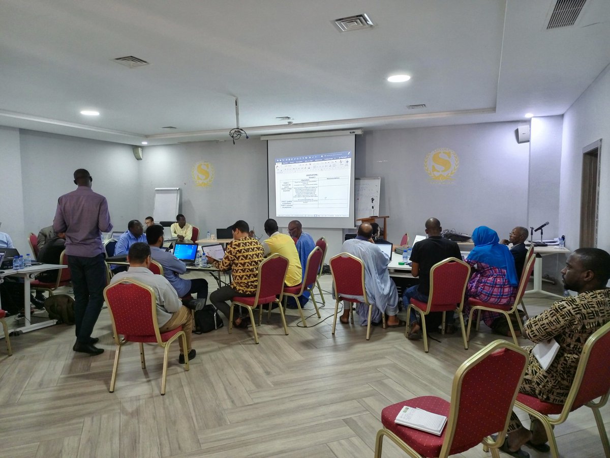 AssadBori's tweet photo. Happening now: Session d'analyse du cadre harmonisé (CH) en Mauritanie 🇲🇷 organisée par le CSA.
🧑🏫 Près de 32 analystes et partenaires de l'agriculture, de la sécurité alimentaire et de l'environnement
🏠48 mouquata'a examinées
@FAOMauritania
#RIMATEAM https://t.co/xE3S8sxkMP