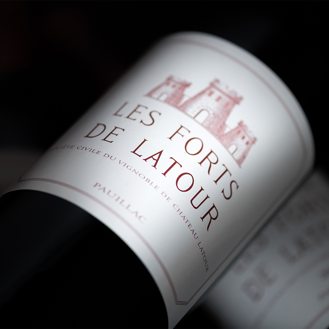 Released alongside the Grand Vin earlier this week, the 2017 vintage of Ch Latour’s second wine, Les Forts de Latour, is available for the first time at £990/6 IB, rated as "super-impressive” and “an absolute winner” by Vinous. Contact wine@goedhuis.com to enquire. #latour