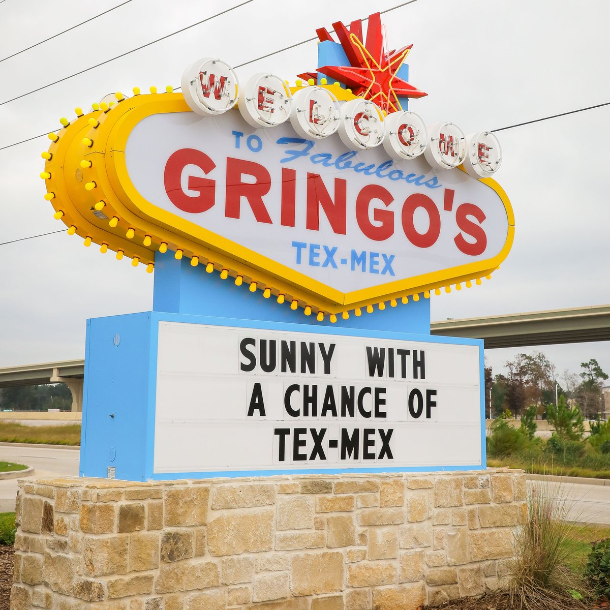 gringostexmex's tweet photo. Today's forecast: 😎☀️🌮 what will you be ordering?
•
•
•
•
•
#FreshMex #TexMexFood #TexasFoodie #houstonfoodie #mexicanfood #Houston #HTXFood #gringostexmex #houstoneats https://t.co/3U6R15p8fm