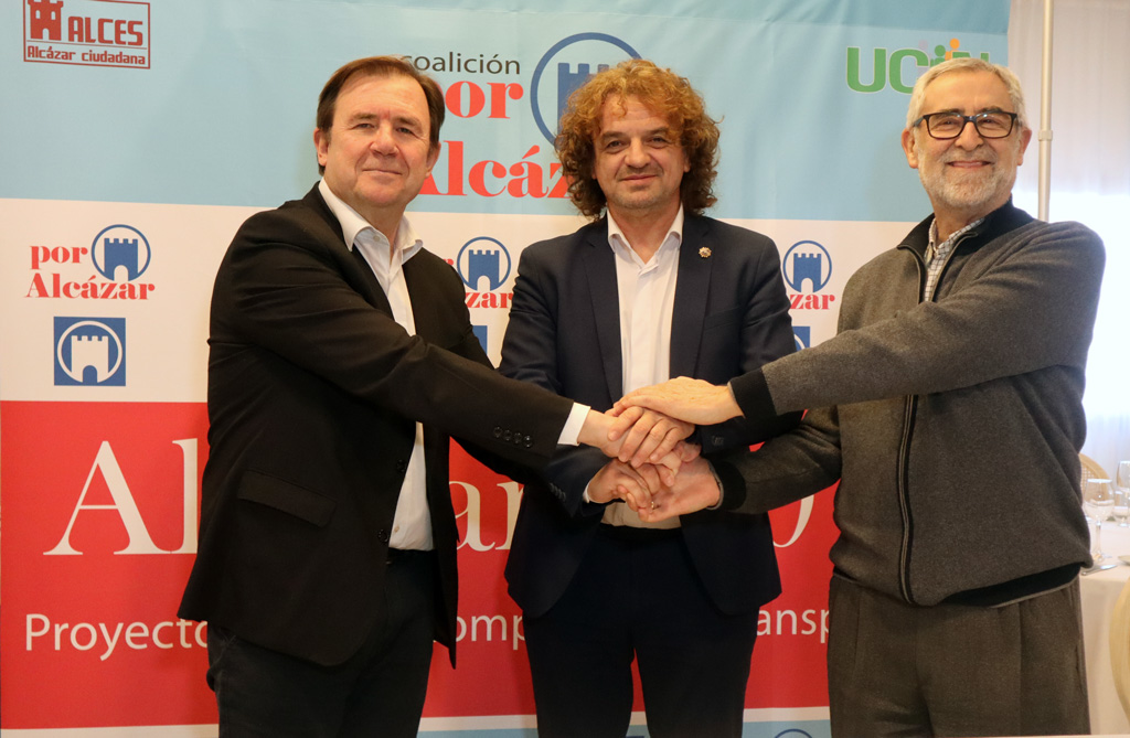 Hoy hemos presentado a Javier Fernández Ajenjo como candidato a la alcaldía de Alcázar de San Juan, por la coalición POR ALCAZAR