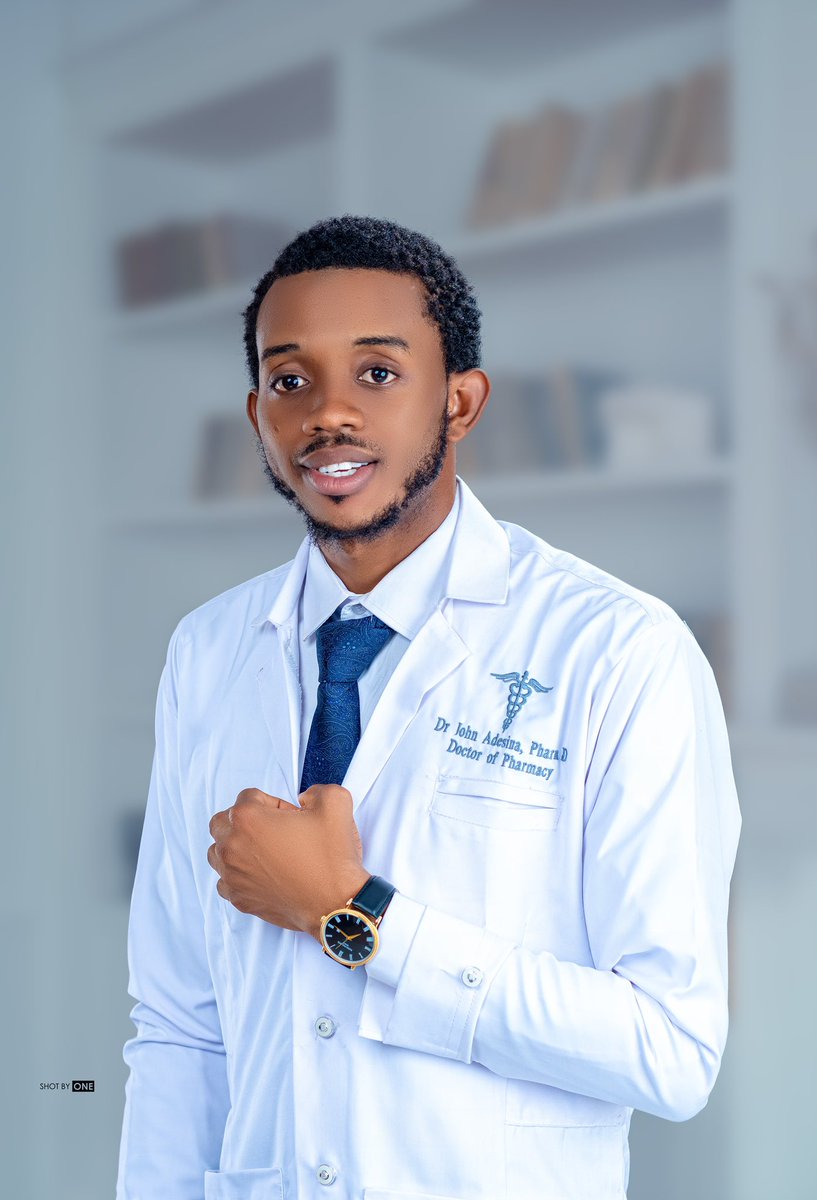 johnadeshh's tweet photo. Grateful to God. Doctor of pharmacy✅. Induction in two days.

Dr. Adesina😊 https://t.co/IuMLAI8wRN