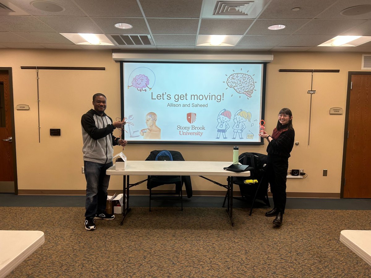 Thanks to <a href="/aegeorge42/">Allison George</a> <a href="/Lawdex01/">Saheed Lawal</a> for braving the elements and giving a talk/demo on the neuroscience of movement at the Smithtown library. Way to go Allison Saheed! #BrainAwarenessWeek